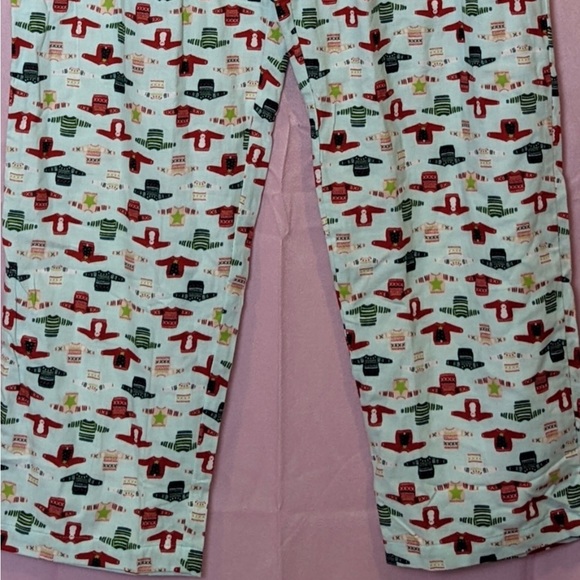 Sleep Sense Portuguese Flannel Christmas Sweater Pajama Pants with Pockets - Picture 3 of 4